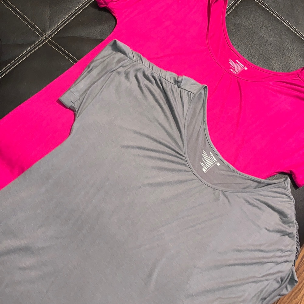 2 Shirts Old Navy Medium NWT 10/12